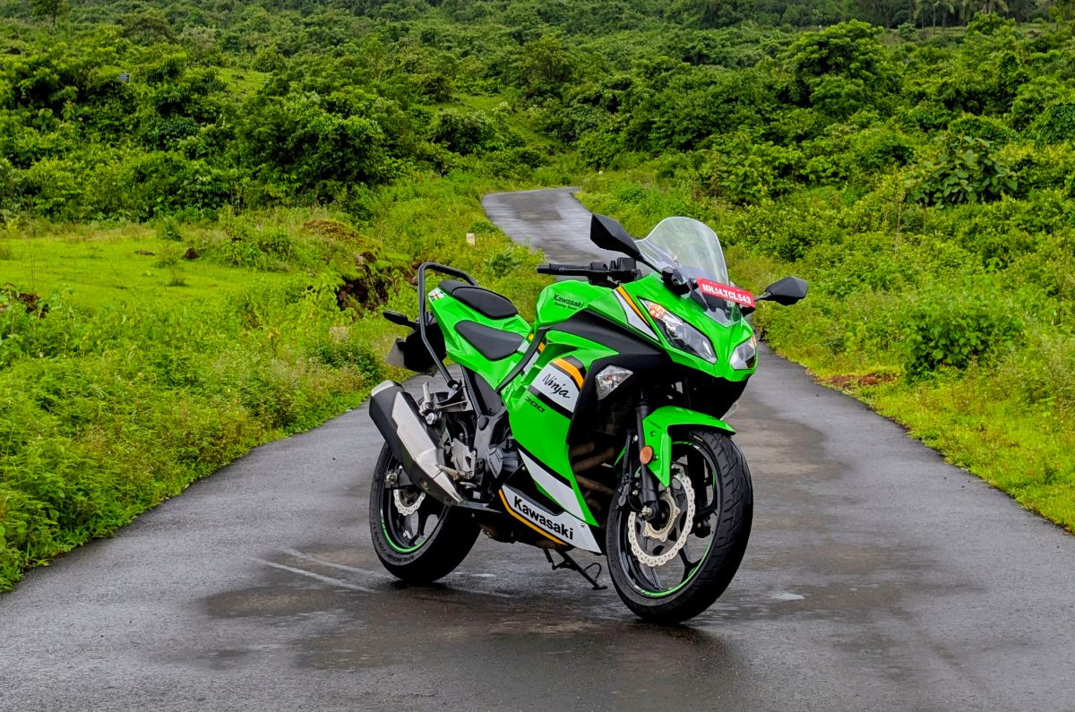 Kawasaki Ninja 300 performance tested